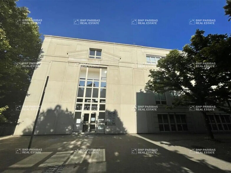 Bureau dans Montpellier à louer - Photo de l’immeuble – Image 2 sur 2