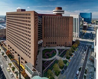 Plus de détails pour 101-115 W Washington St, Indianapolis, IN - Bureau à louer