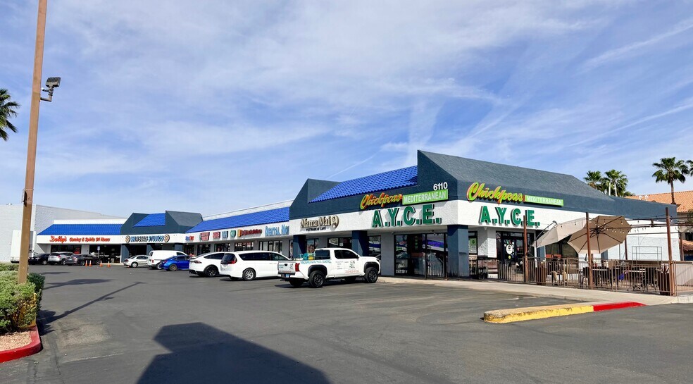 6110-6190 W Flamingo Rd, Las Vegas, NV à louer - Photo de l’immeuble – Image 3 sur 6