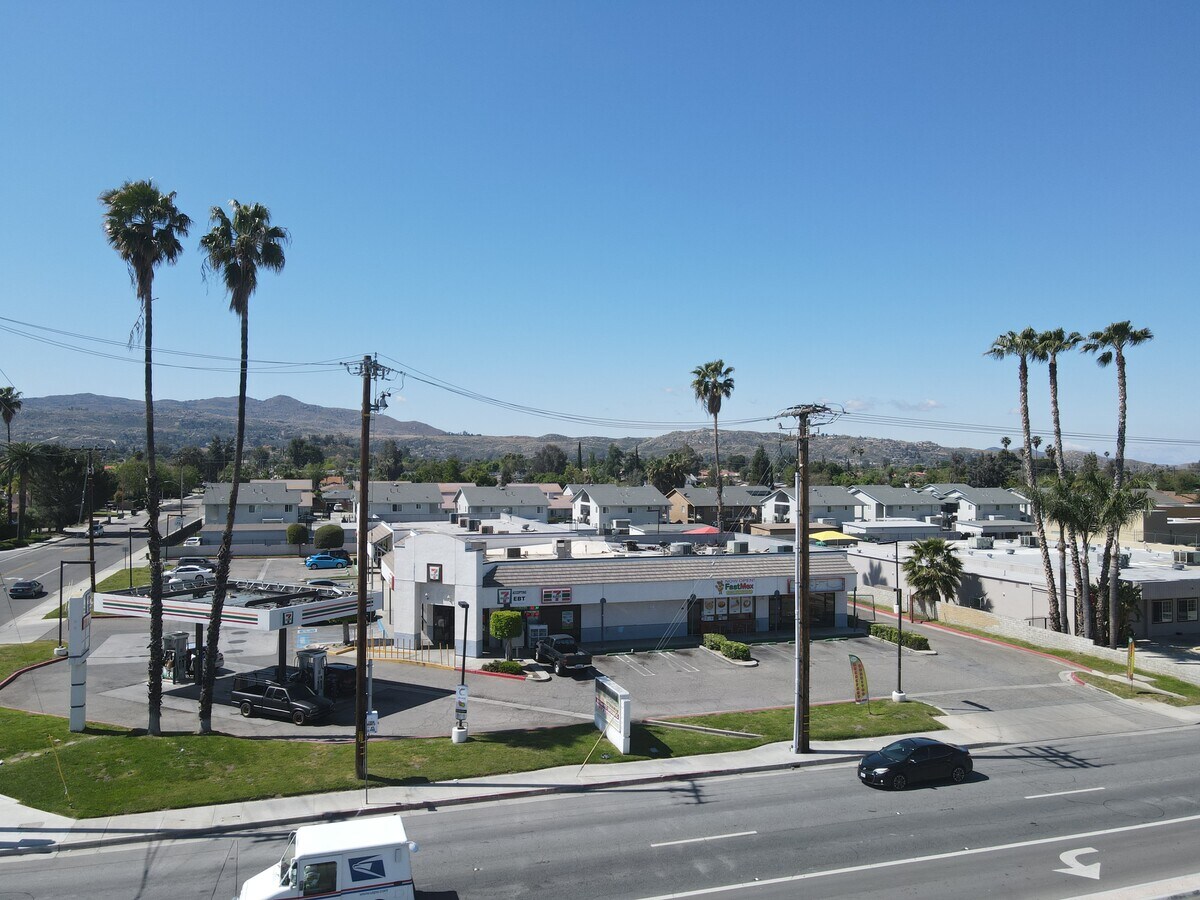 View Photo