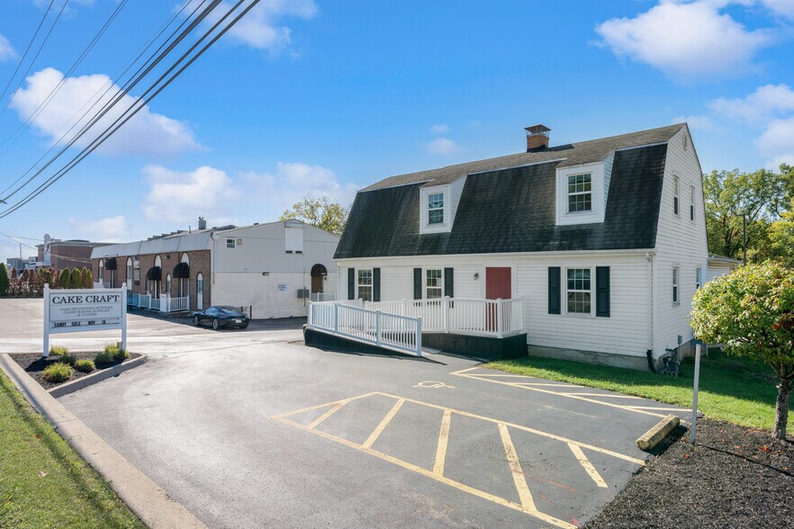 3341 Dayton-xenia Rd, Dayton, OH à vendre - Photo de l’immeuble – Image 3 sur 58