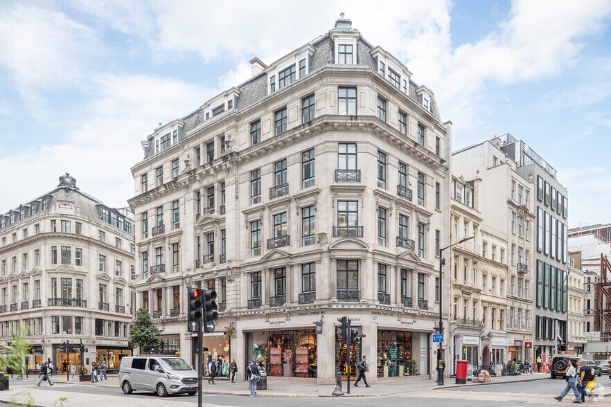 21 Hanover St, Londres à louer - Photo de l’immeuble – Image 2 sur 27