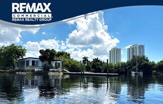 Plus de détails pour 3120-3131 E Riverside Dr, Fort Myers, FL - Local d’activités à vendre