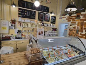 Local commercial dans Barcelone, Barcelona à louer Photo intérieure– Image 2 sur 13