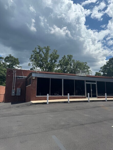 1783 NE Cheshire Bridge Rd, Atlanta, GA à vendre - Photo de l’immeuble – Image 3 sur 13