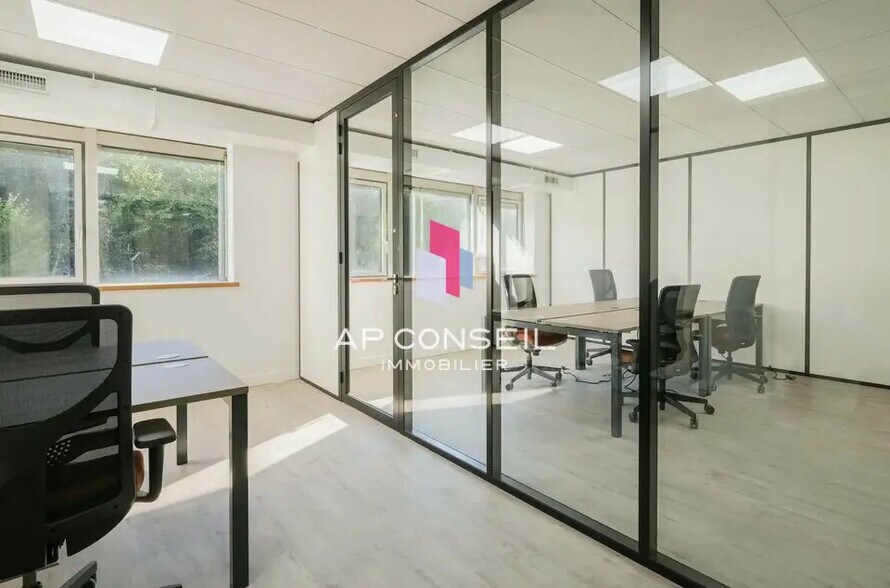 Bureau dans Meudon à louer - Photo de l’immeuble – Image 3 sur 6