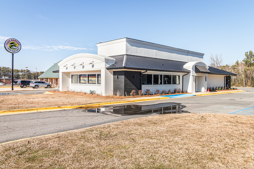 2057 E Madison Ave, Bastrop, LA à vendre - Photo de l’immeuble – Image 1 sur 19