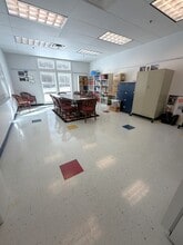 444 Main St N, Southbury, CT à louer Photo intérieure– Image 2 sur 8