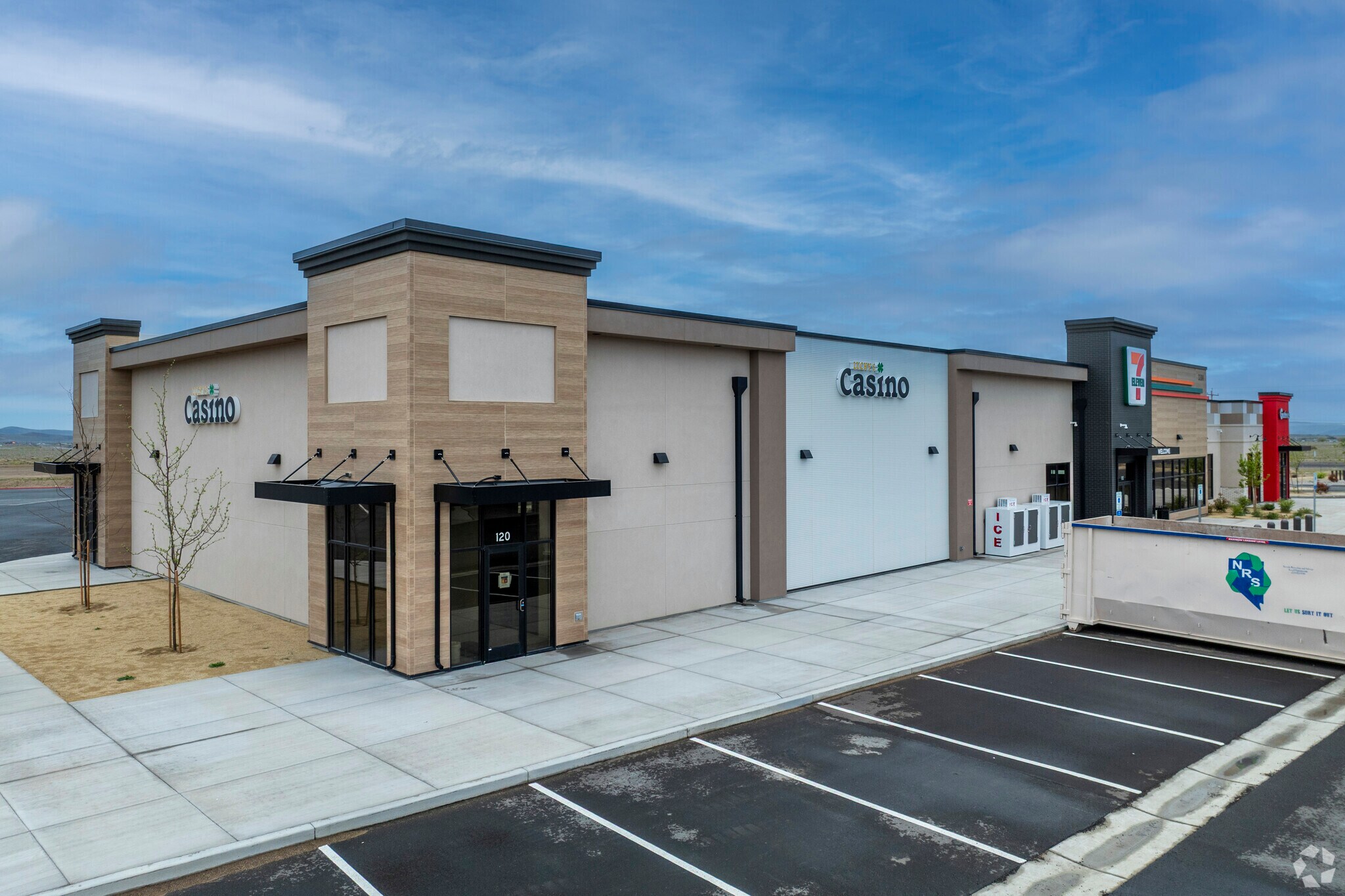 32000 Opal Ave, Silver Springs, NV à louer Photo principale– Image 1 sur 5