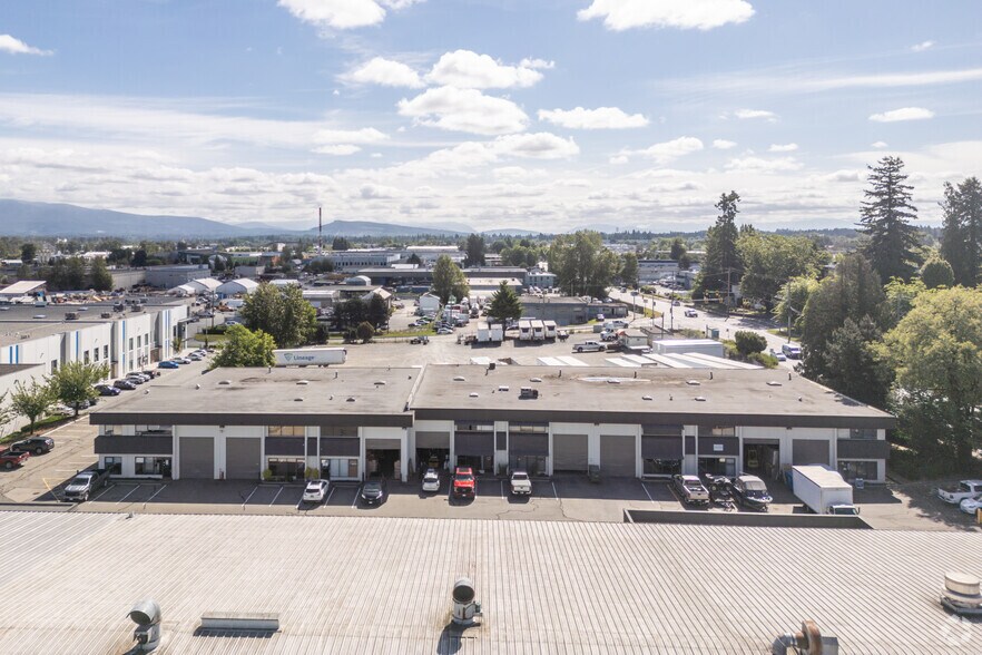 18935 96th Ave, Surrey, BC à louer - Photo de l’immeuble – Image 3 sur 3