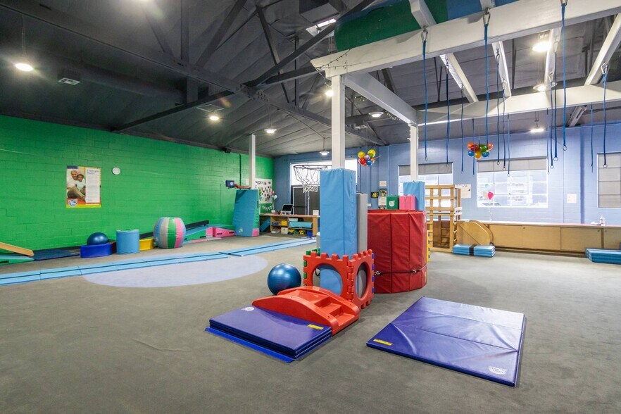 3452 N San Fernando Rd, Los Angeles, CA à vendre - Photo de l’immeuble – Image 3 sur 18