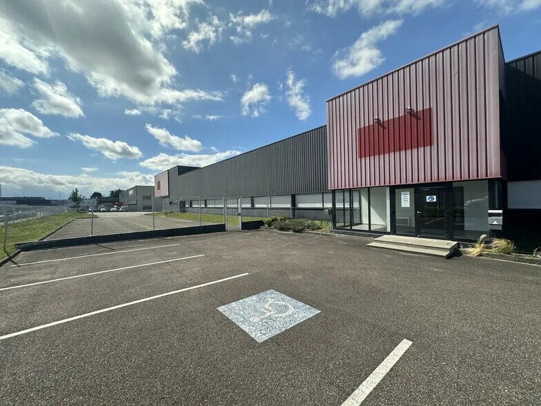 Industriel/Logistique dans ILLKIRCH-GRAFFENSTADEN à louer - Photo de l’immeuble – Image 2 sur 9