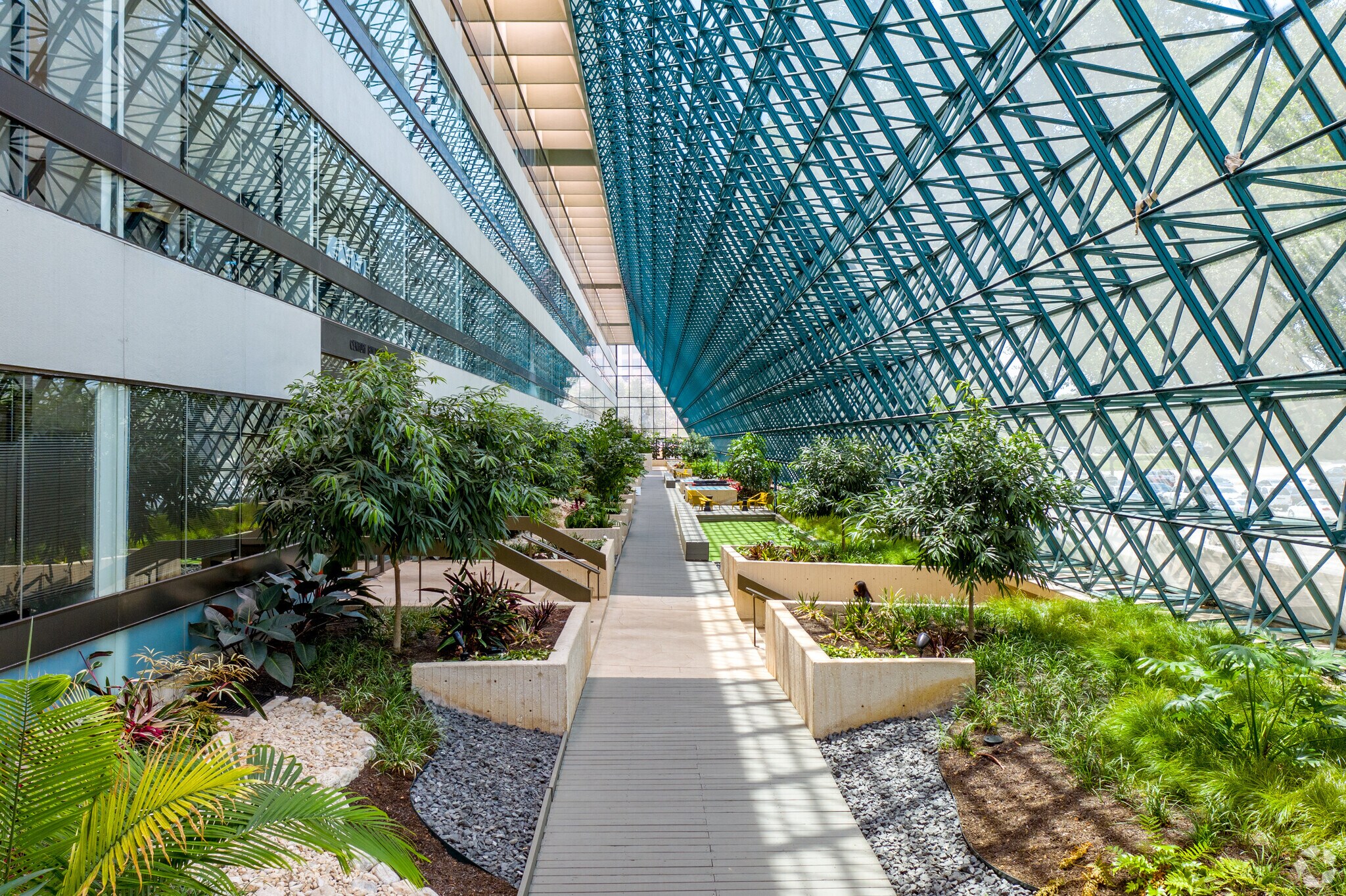 84 NE Loop 410, San Antonio, TX à louer Photo principale– Image 1 sur 22