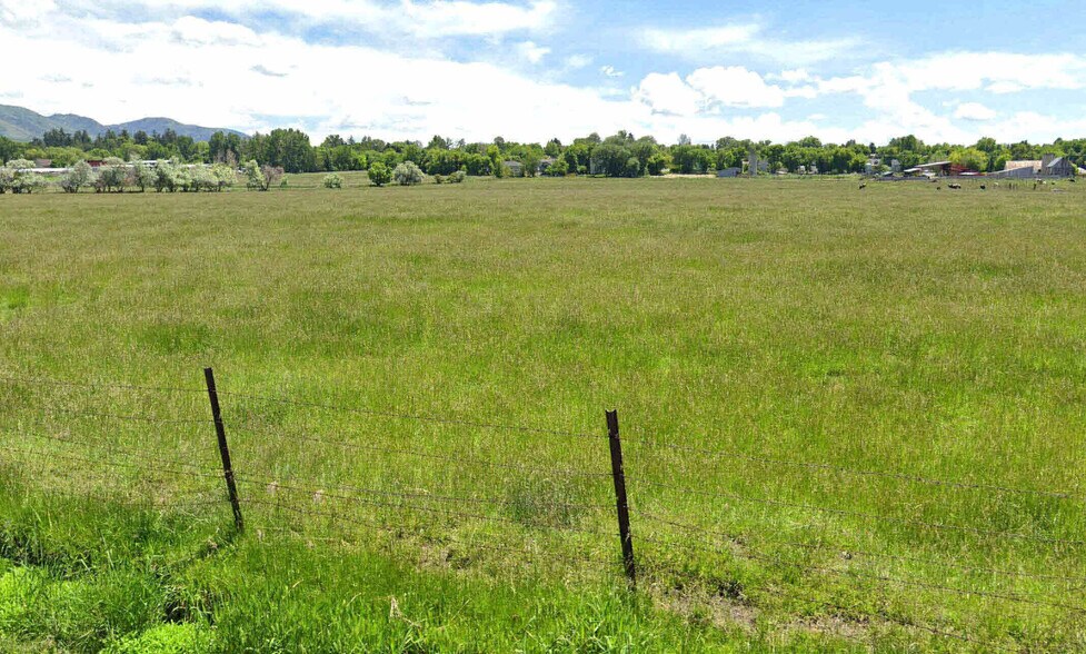 350 300 N, Hyrum, UT à vendre - Autre – Image 2 sur 5