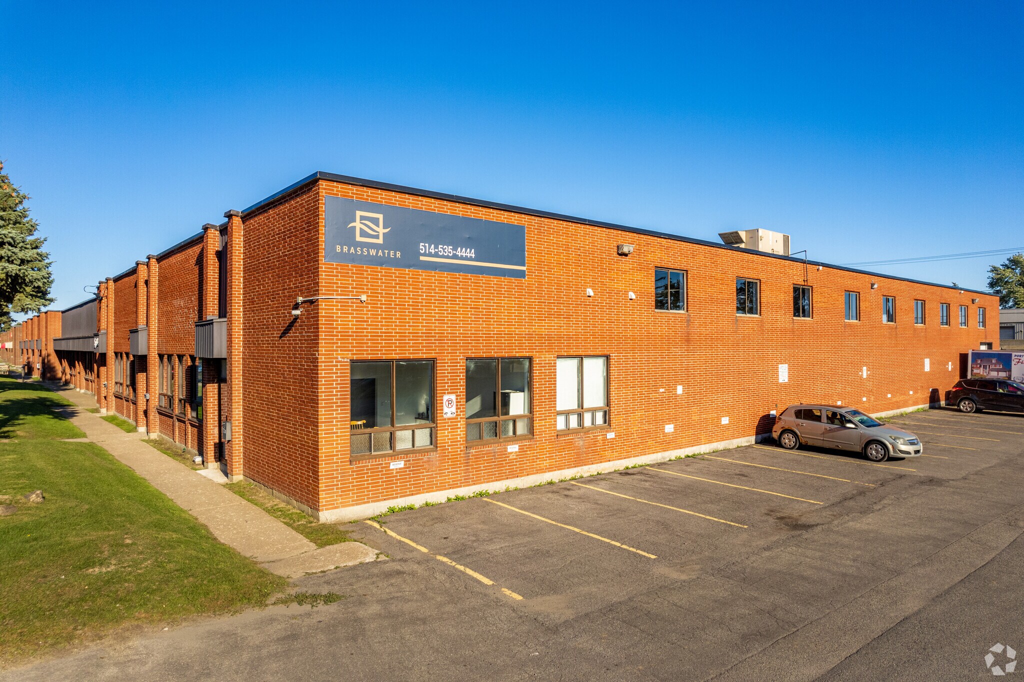 72 Boul Brunswick, Pointe-claire, QC à louer Photo de l’immeuble– Image 1 sur 8