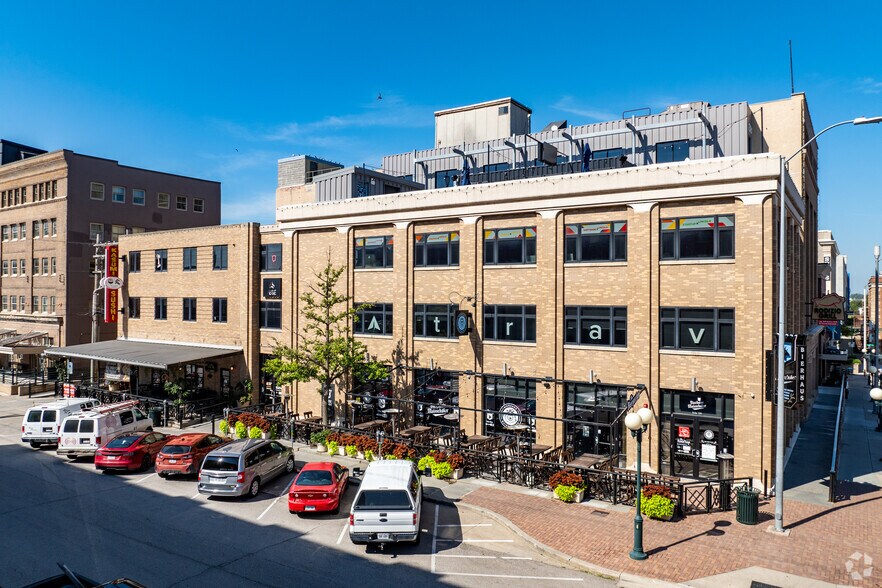 151 N 8th St, Lincoln, NE à louer - Photo de l’immeuble – Image 2 sur 10