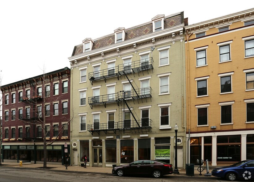 1312-1316 Main St, Cincinnati, OH à louer - Photo de l’immeuble – Image 2 sur 5