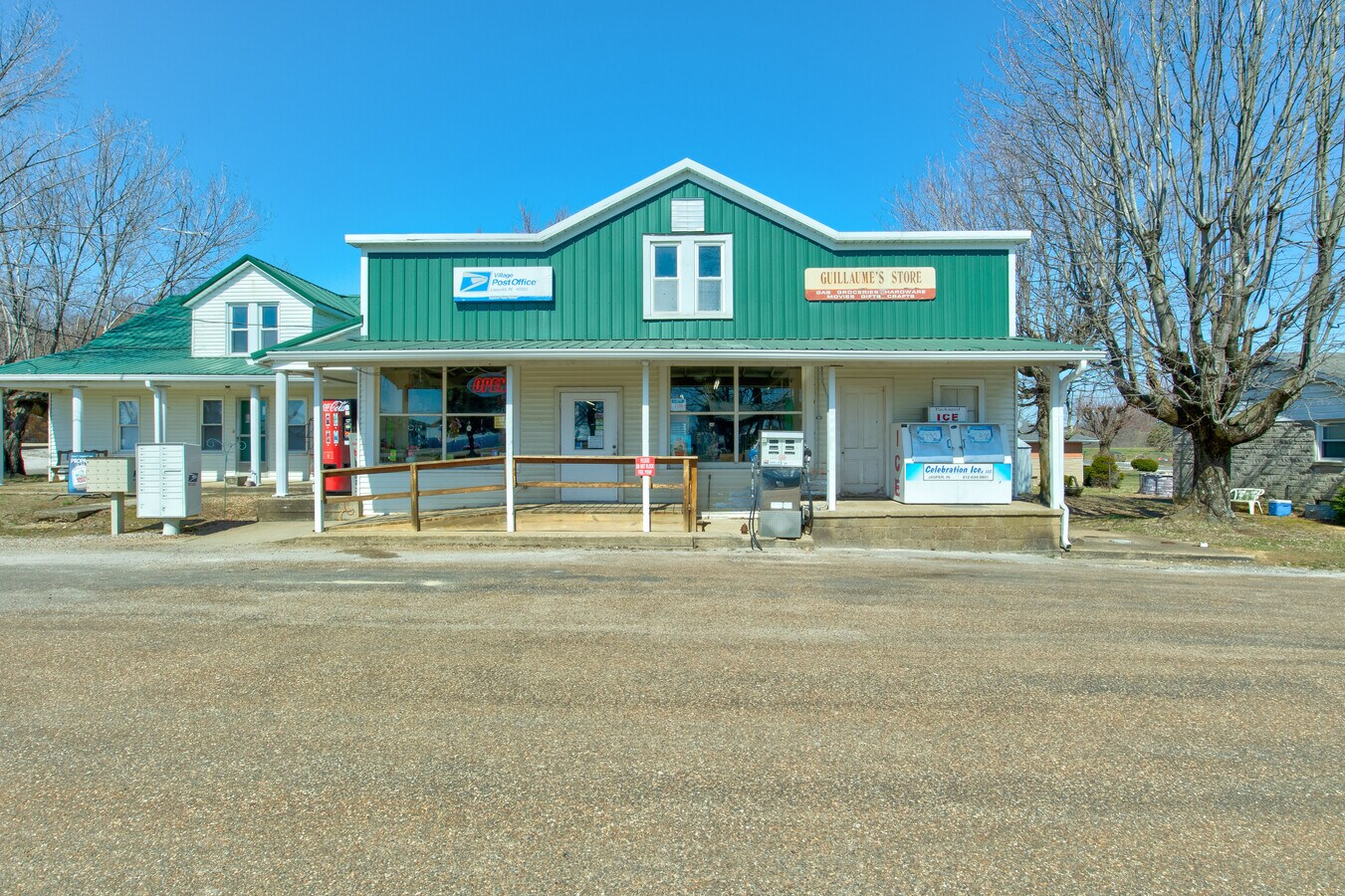 View Photo