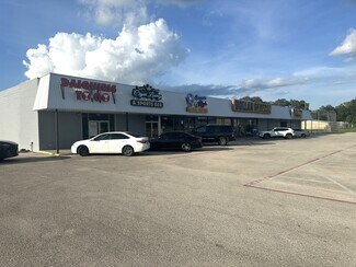 Plus de détails pour 1400-1420 Walnut St, Columbus, TX - Local commercial à vendre