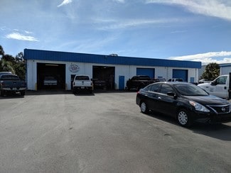 Plus de détails pour 1501-1503 Lake Dr, Cocoa, FL - Industriel/Logistique à vendre