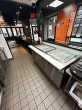 224-238 Brighton Beach Ave, Brooklyn, NY à louer Photo intérieure– Image 2 sur 24