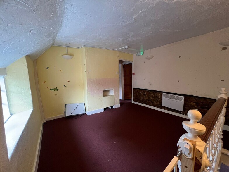 97 High St, Kempston à louer - Photo de l’immeuble – Image 2 sur 4