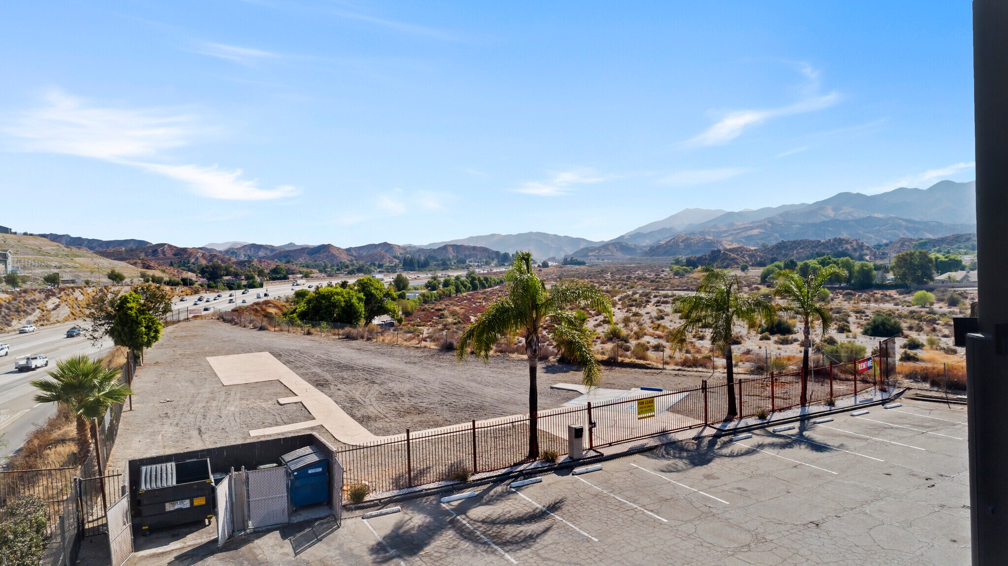 16441 Delone St, Santa Clarita, CA à louer Plan d’étage– Image 1 sur 11