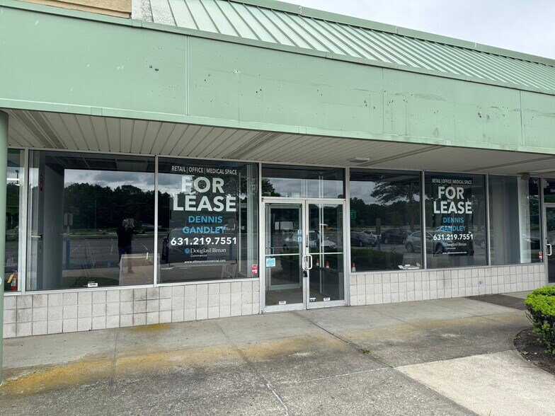 5640 Sunrise Hwy, Sayville, NY à louer - Photo de l’immeuble – Image 2 sur 11
