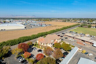 1275 Tharp Rd, Yuba City, CA - Vue aérienne vue de carte