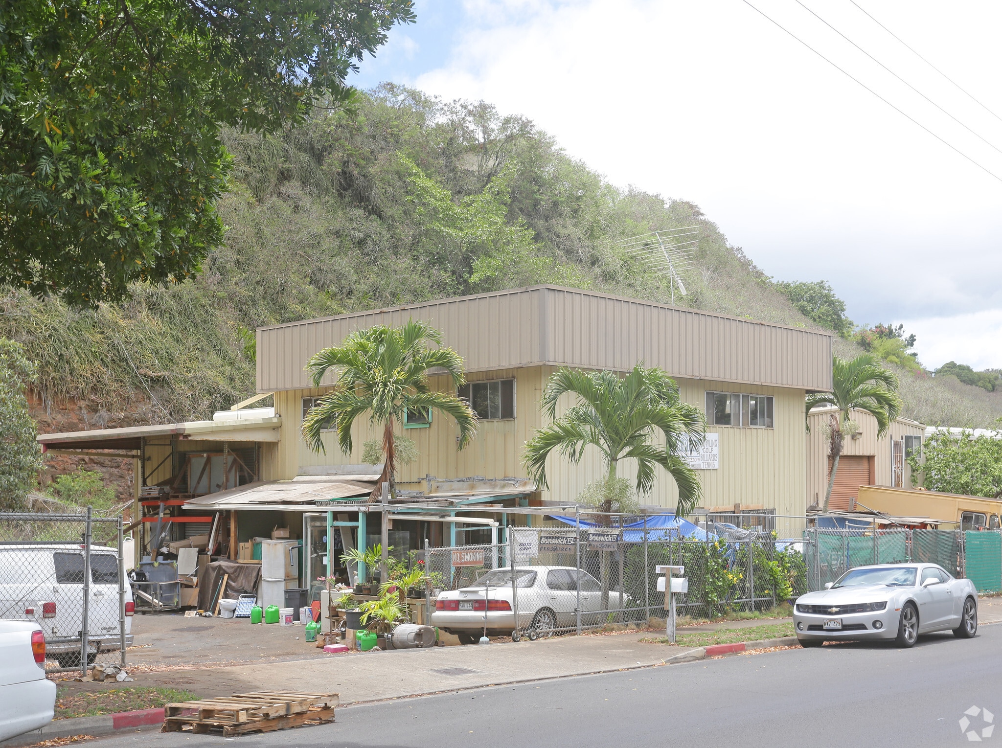 96-1243 Waihona St, Pearl City, HI à vendre Photo principale– Image 1 sur 19
