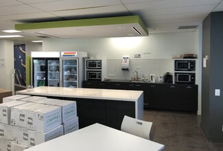 2550 Victoria Park Ave, Toronto, ON à louer Photo intérieure– Image 2 sur 5