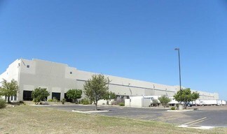 Plus de détails pour 12135 Sara Rd, Laredo, TX - Industriel/Logistique à louer
