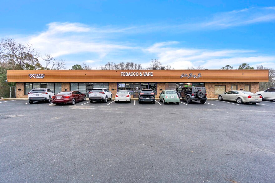 110 E Butler Rd, Mauldin, SC à vendre - Photo de l’immeuble – Image 2 sur 22