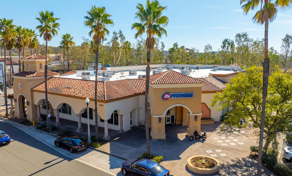 22331 El Paseo, Rancho Santa Margarita, CA à vendre - Photo de l’immeuble – Image 1 sur 8