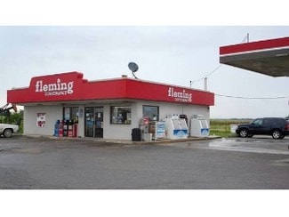 Plus de détails pour 2702 Hwy 56, Canton, KS - Local commercial à vendre
