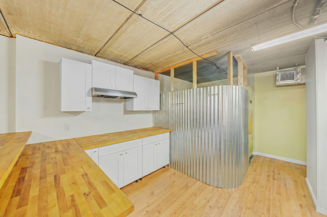 1769-1791 Blount Rd, Pompano Beach, FL 33069 - Lot 1773-312 -  - Photo intérieure - Image 1 of 8