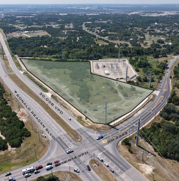 8105 RR 2243, Leander, TX à vendre - Photo de l’immeuble – Image 1 sur 2