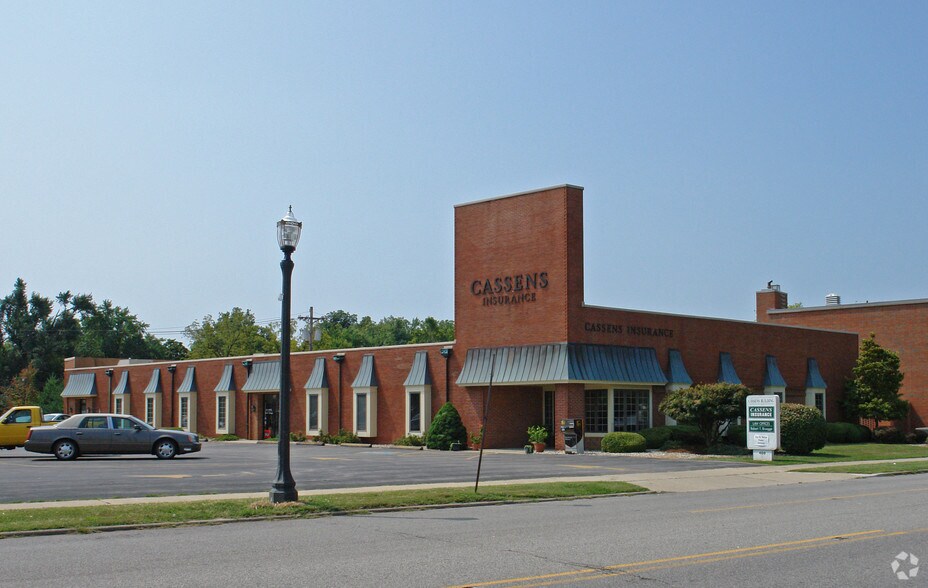 400 St. Louis St, Edwardsville, IL à louer - Photo de l’immeuble – Image 3 sur 9