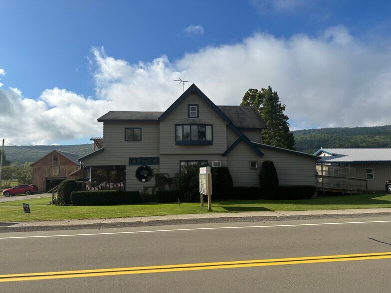 2597 NY-394 Rt, Steamburg, NY à vendre - Photo de l’immeuble – Image 2 sur 15