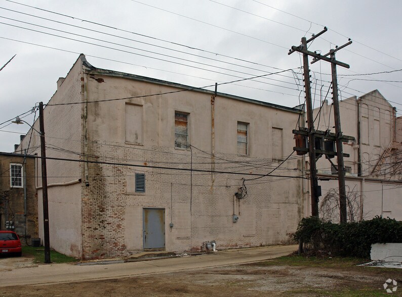 507-509 W Main St, Denison, TX à louer - Photo de l’immeuble – Image 2 sur 6