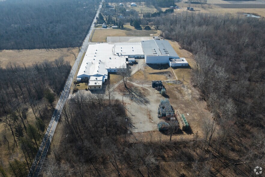 1520 County Road 42, Gibsonburg, OH à louer - Photo de l’immeuble – Image 2 sur 6