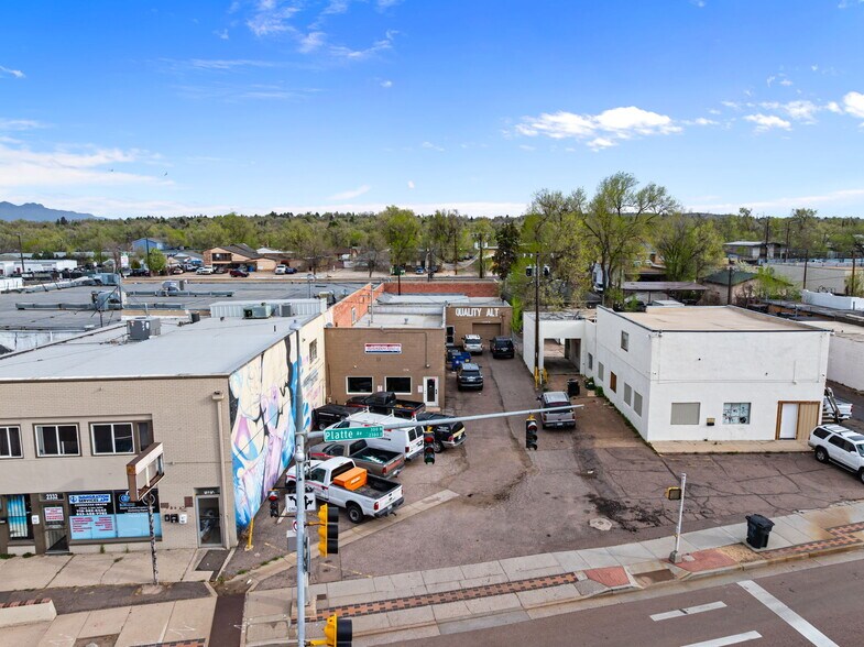 2336 E Platte Ave, Colorado Springs, CO à vendre - Photo de l’immeuble – Image 3 sur 18