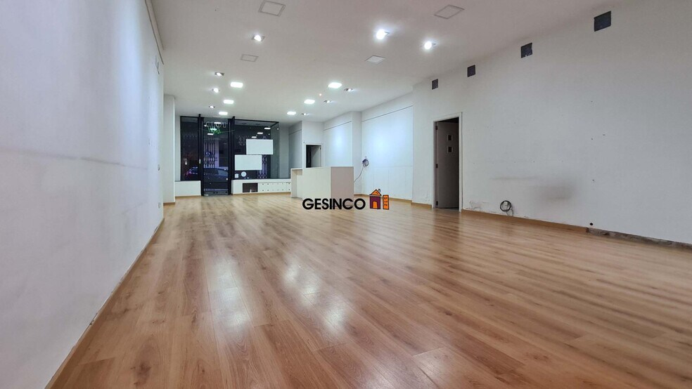 Avinguda Daniel Gil, 15, Ontinyent, Valencia à louer - Photo de l’immeuble – Image 2 sur 11