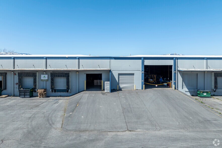 1280 Icehouse Ave, Sparks, NV à vendre - Photo de l’immeuble – Image 2 sur 6