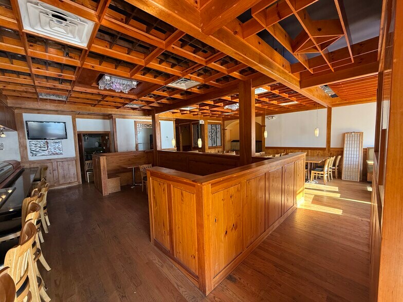 844-846 Farmington Ave, West Hartford, CT à louer - Photo de l’immeuble – Image 2 sur 8