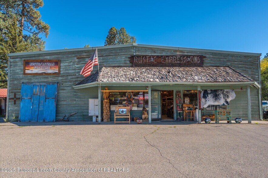 1300-1302 Sudderth Dr, Ruidoso, NM à vendre - Photo de l’immeuble – Image 2 sur 28