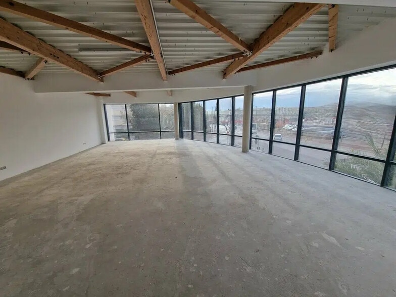 Bureau dans Le Cannet à louer - Photo intérieure – Image 1 sur 5