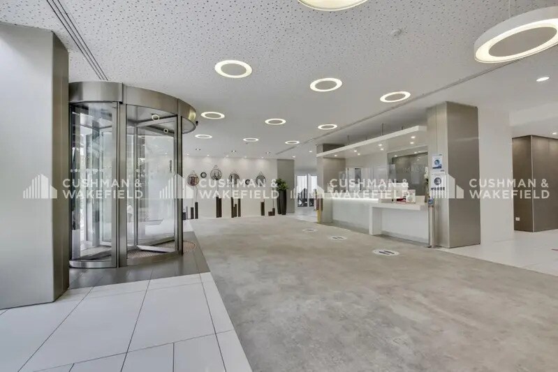 20-26 Boulevard Du Parc, Neuilly-sur-Seine à louer - Photo de l’immeuble – Image 2 sur 17