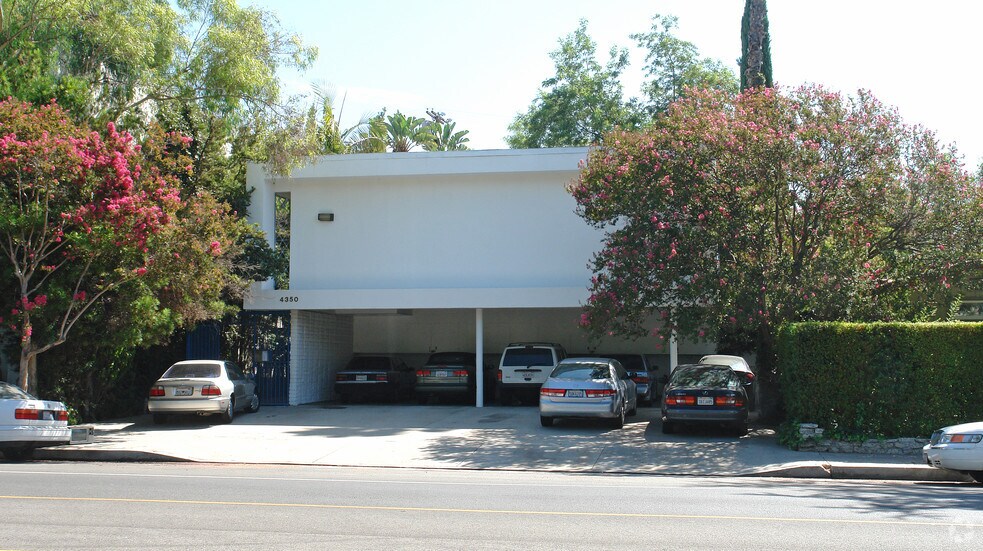4350 Colfax Ave, Studio City, CA à vendre - Photo principale – Image 2 sur 19
