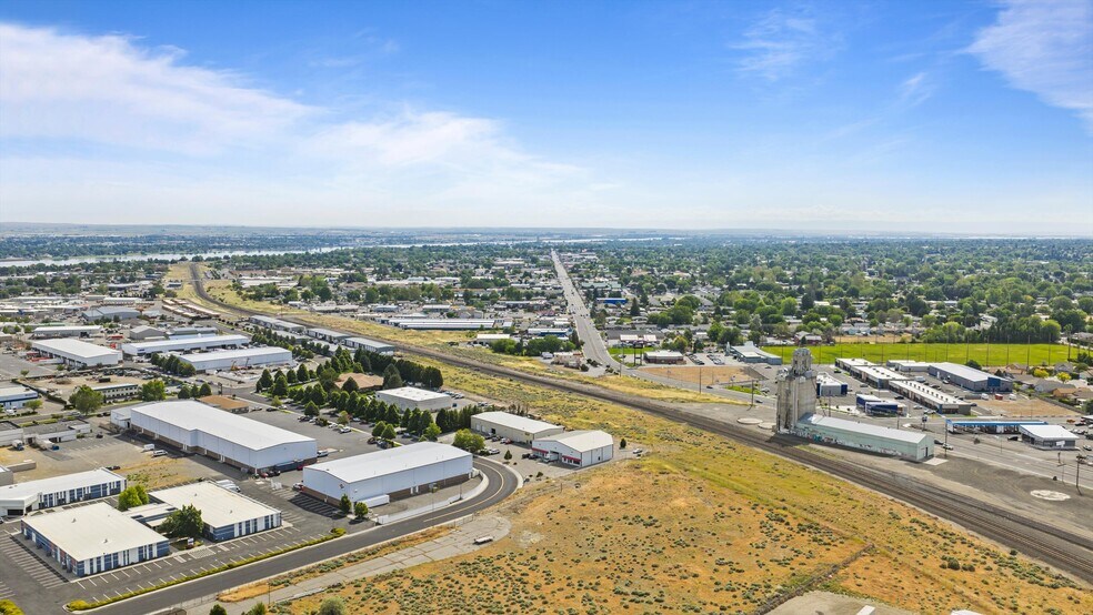 480 N Roosevelt St, Kennewick, WA à vendre - Photo de l’immeuble – Image 3 sur 20